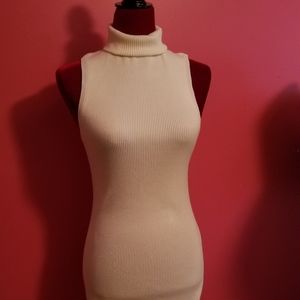 Light sweater dress. Victoria's Secret Moda Intern